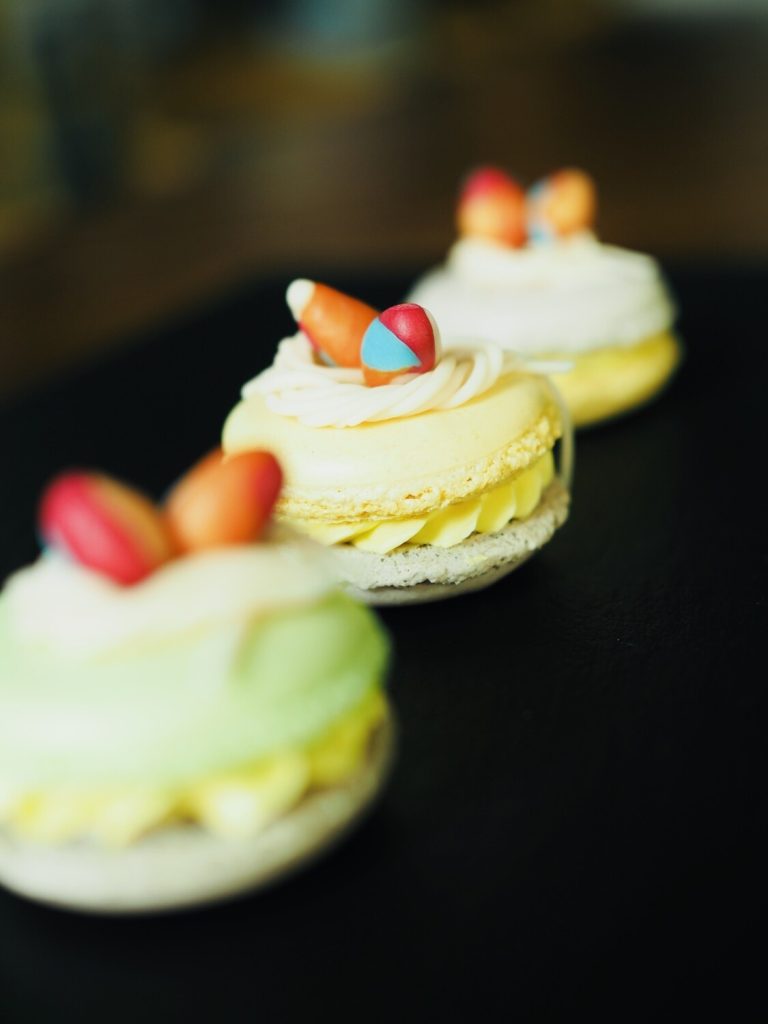 Desserdid Tallinnas: Levieri "linnupesa" makroon
